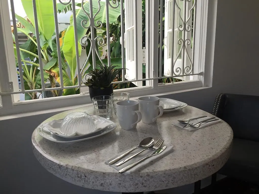 Alojamento de Acomodação e Pequeno-almoço Casa Isabel B&B San Juan